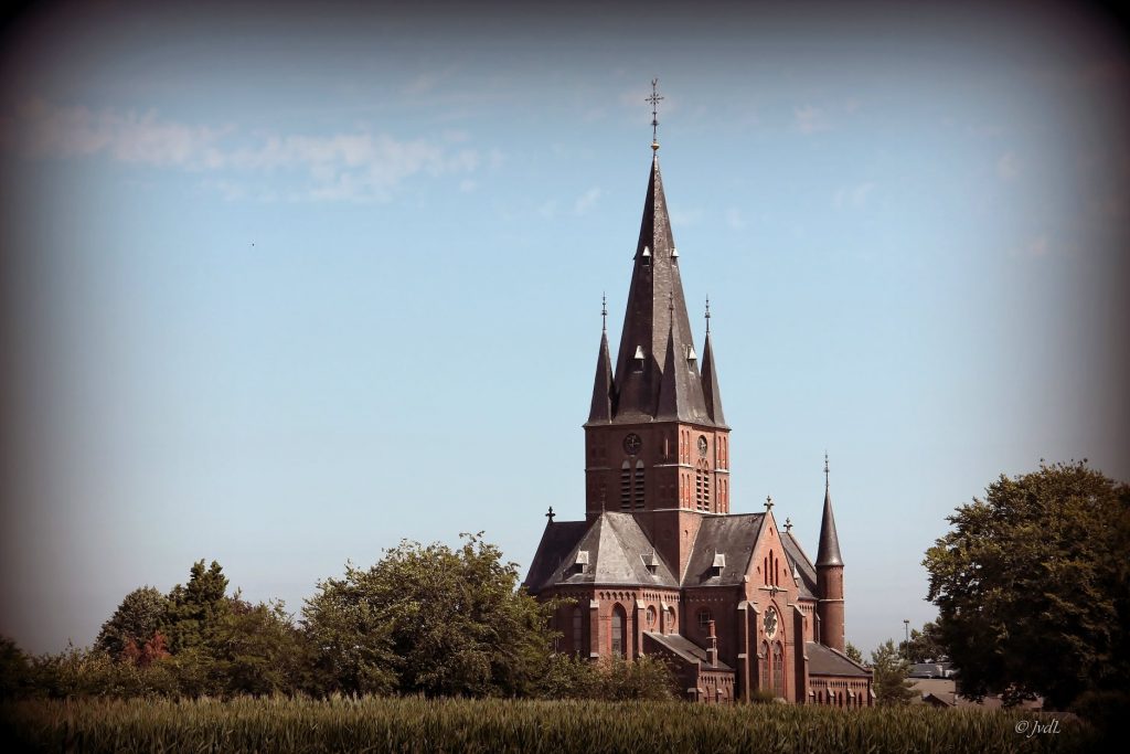 Rooms katholieke kerk St. Anna Bergharen - fotograaf Jolanda van de Logt - Wijchen=