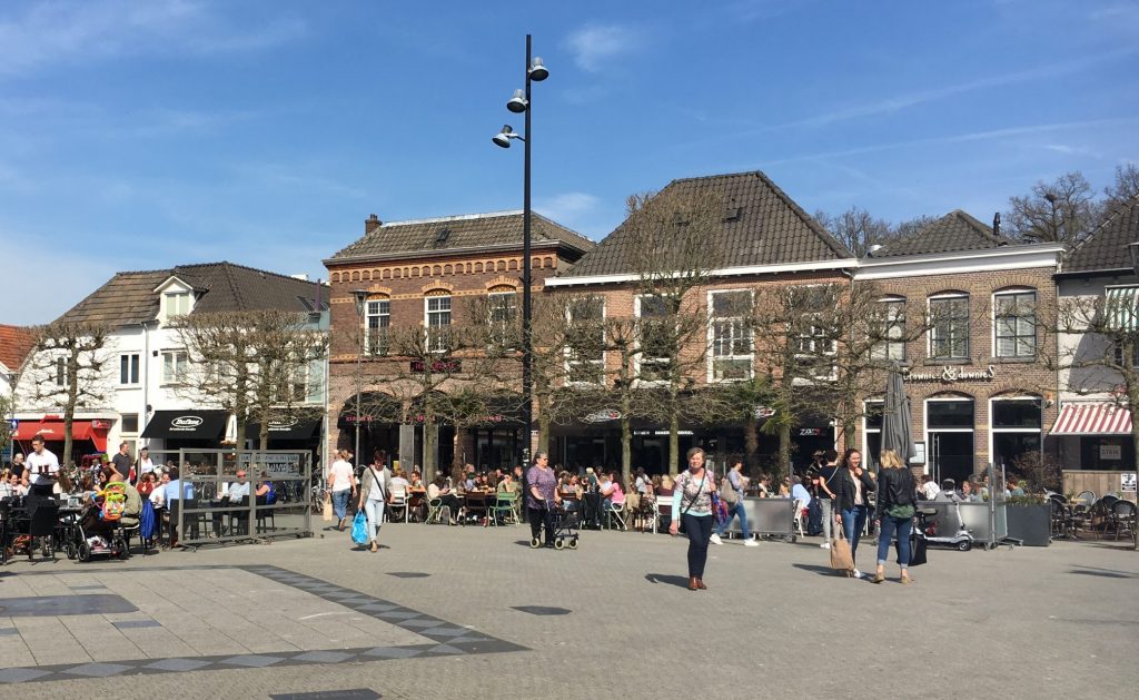 De markt Wijchen - Wijchen=