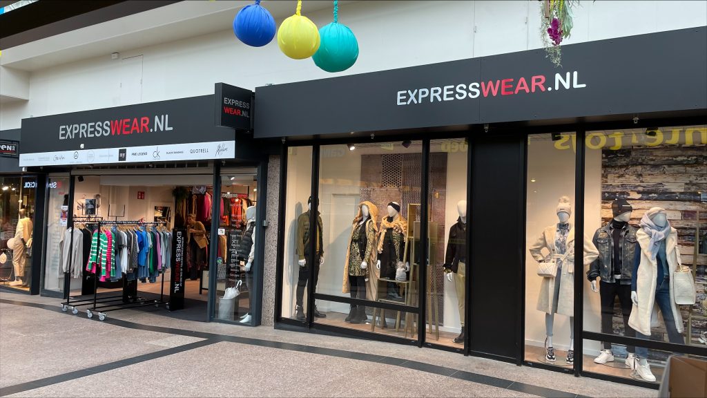 Express Wear Wijchen in de Marktpromenade - Wijchen=