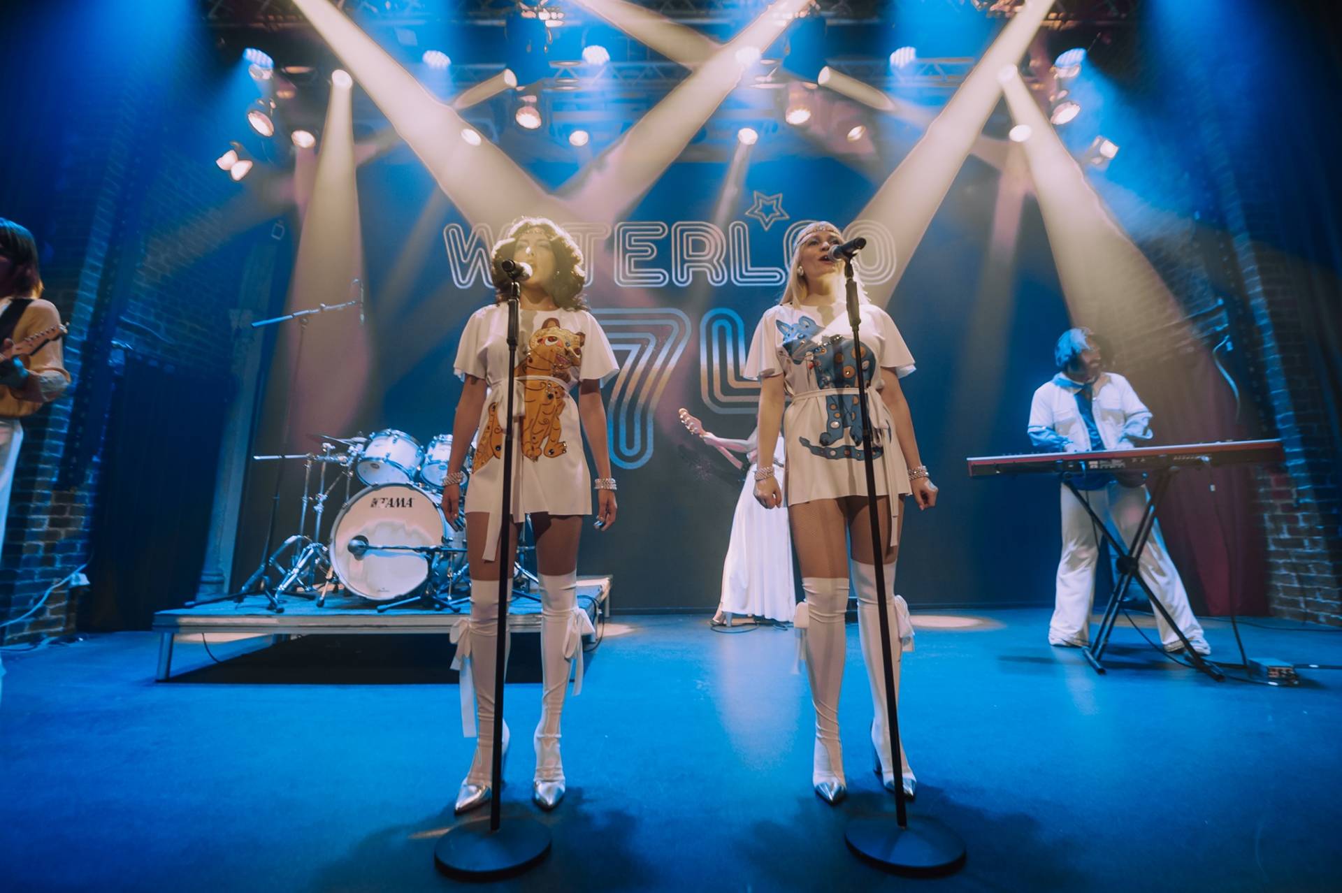 Waterloo 74 Tribute Band ABBA - t' Mozaiek - Foto www.tributeworld.com - Wijchen - Wijchen=